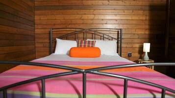 In-room safe, WiFi, bed sheets, wheelchair access