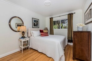 3 間睡房、書桌、熨斗/熨衫板、免費 Wi-Fi