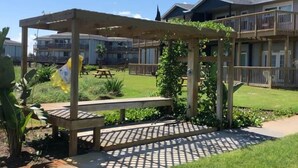 Property grounds - #49 Beach access, Family friendly! (Port Aransas)