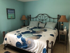 2 habitaciones, escritorio, wifi y ropa de cama 