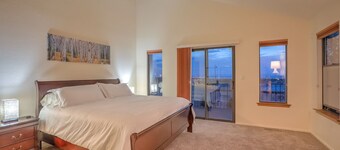 Sjarmerende familiens hjem ved foten av Albuquerque. Perfekt for familier