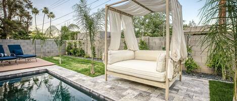 Piscine extérieure, piscine chauffée