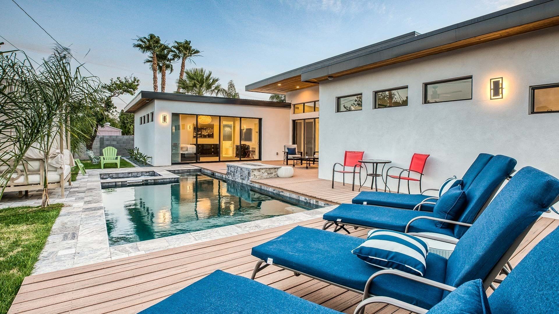 Close to Old Town - High end modern luxury villa with pool and hot tub