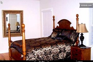 7 camere, una scrivania, ferro/asse da stiro, Wi-Fi gratuito