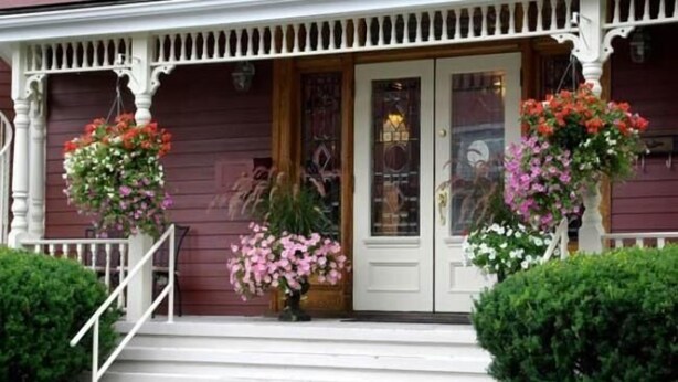 Property entrance - Antigonish Victorian Inn (Antigonish)
