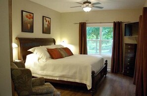 Decoración personalizada, muebles diferentes y wifi gratis