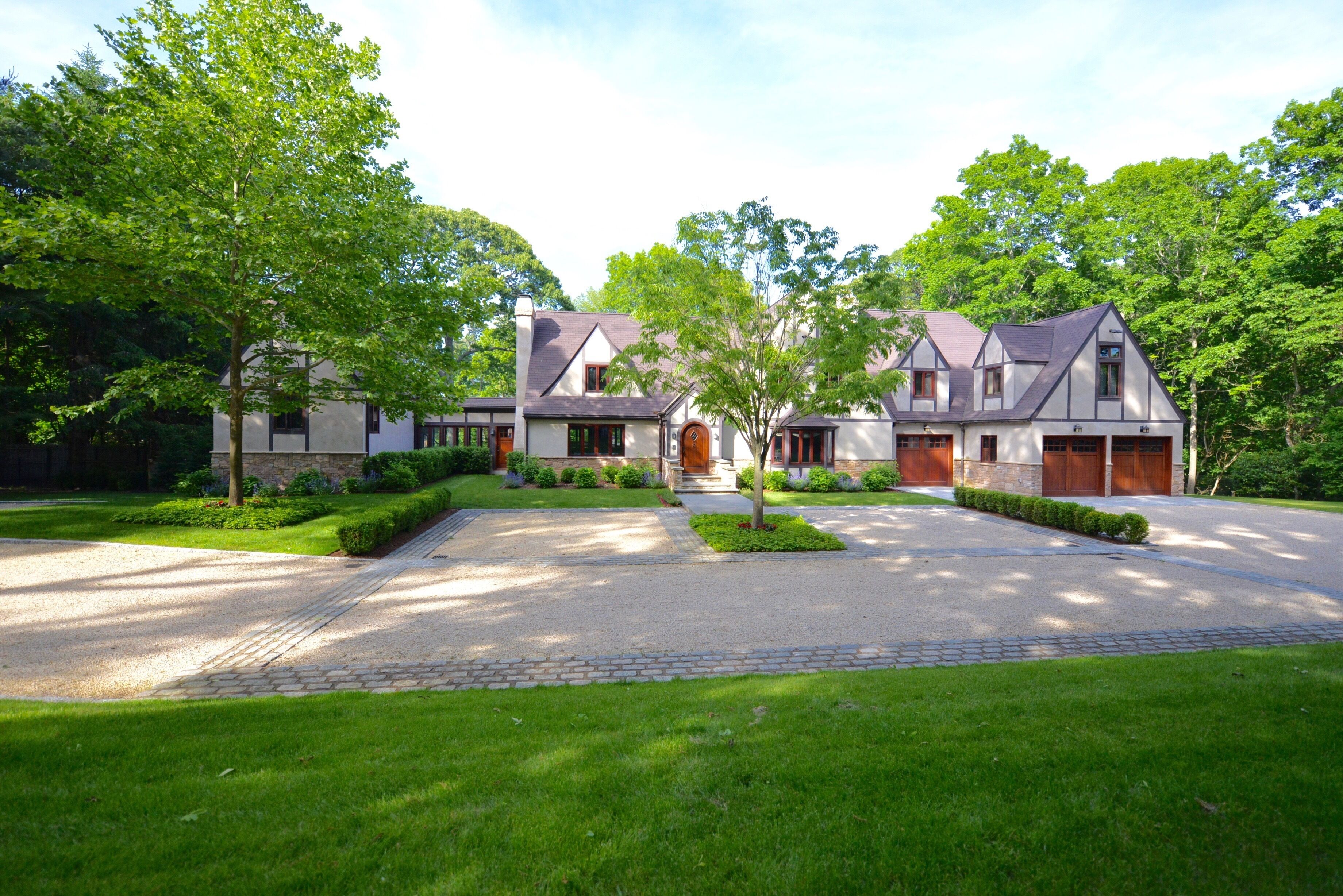 GORGEOUS, 10K SF PRIVATE VILLA - Seasonal rental only.