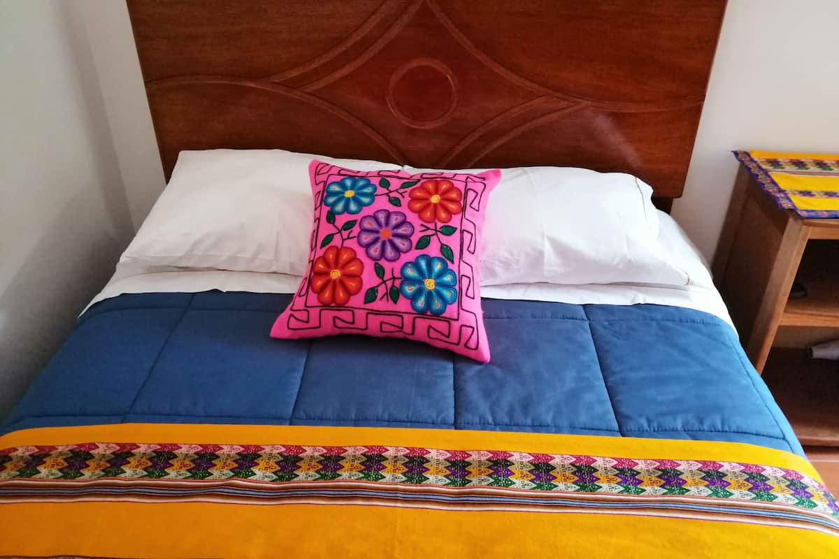 Desk, blackout drapes, free WiFi, bed sheets