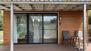 King Studio Cabin | Terrace/patio