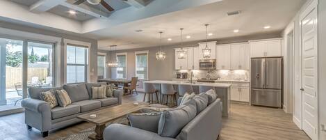 Smart-TV og DVD-spiller