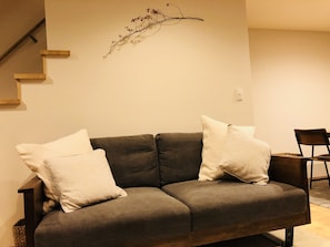 Private Vacation Home | Living area - Guest House Harue (Kyoto)
