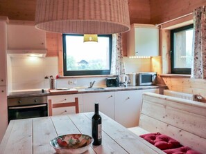 Fridge, microwave, oven, dishwasher - Bärenhöhle / Top 6 by Interhome (Grünau im Almtal)