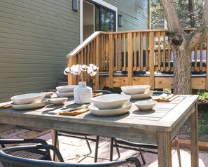 Outdoor dining