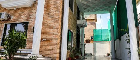 Façade de l’hébergement