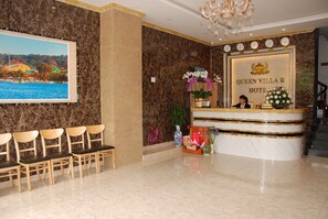 Lobby - Queen Villa 2 Hotel (Da Lat)