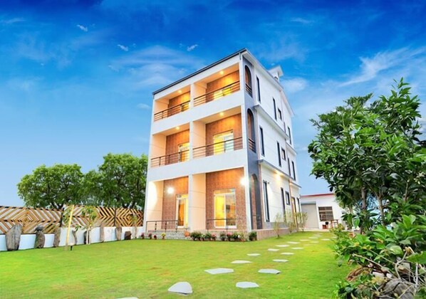 Exterior - Stone Home Bed and Breakfast (Taitung)