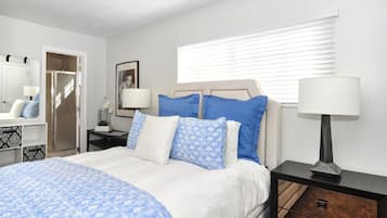 3 slaapkamers, een strijkplank/strijkijzer, wifi, beddengoed