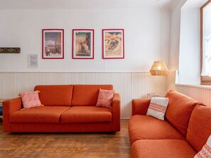 Fernseher, Kamin