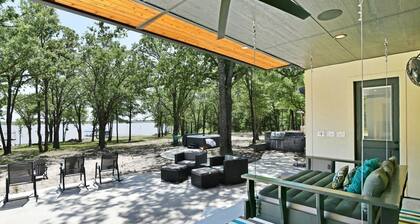 Luxury Waterfront w views! Hot Tub Kayaks