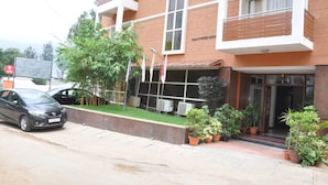 Unclassified image, 5 of 13, button - Dass Suites (Bengaluru)