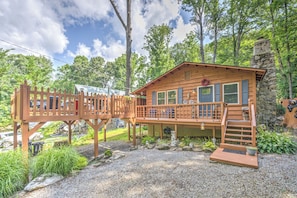 Exterior - Heaven Sent, a little slice of heaven tucked away in Maggie Valley  (Maggie Valley)