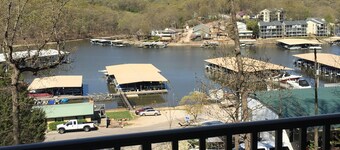 ANCHOR’S DOWN CONDO-SMALL COMPLEX LAKE VIEW NEXT TO BAGNELL STRIP