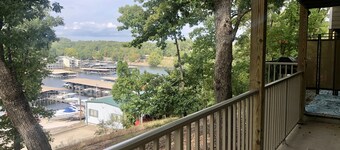 ANCHOR’S DOWN CONDO-SMALL COMPLEX LAKE VIEW NEXT TO BAGNELL STRIP