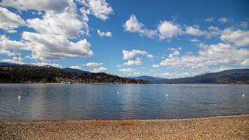 Cottage, 2 Bedrooms | Beach | Beach nearby