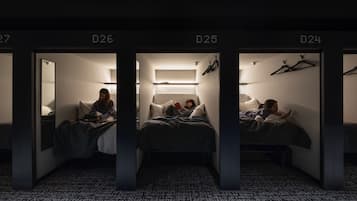 1 bedroom, in-room safe, free WiFi, bed sheets