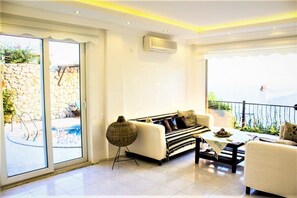 Interior - Villa Sonay (Kas)