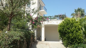 Unclassified image, 5 of 15, button - Villa Vista (Kas)