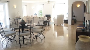 Unclassified image, 2 of 15, button - Villa Vista (Kas)