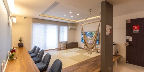 Guest House Gifuhashima COCONE - Hostel