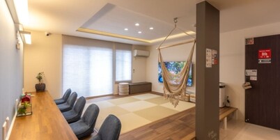 Guest House Gifuhashima COCONE - Hostel