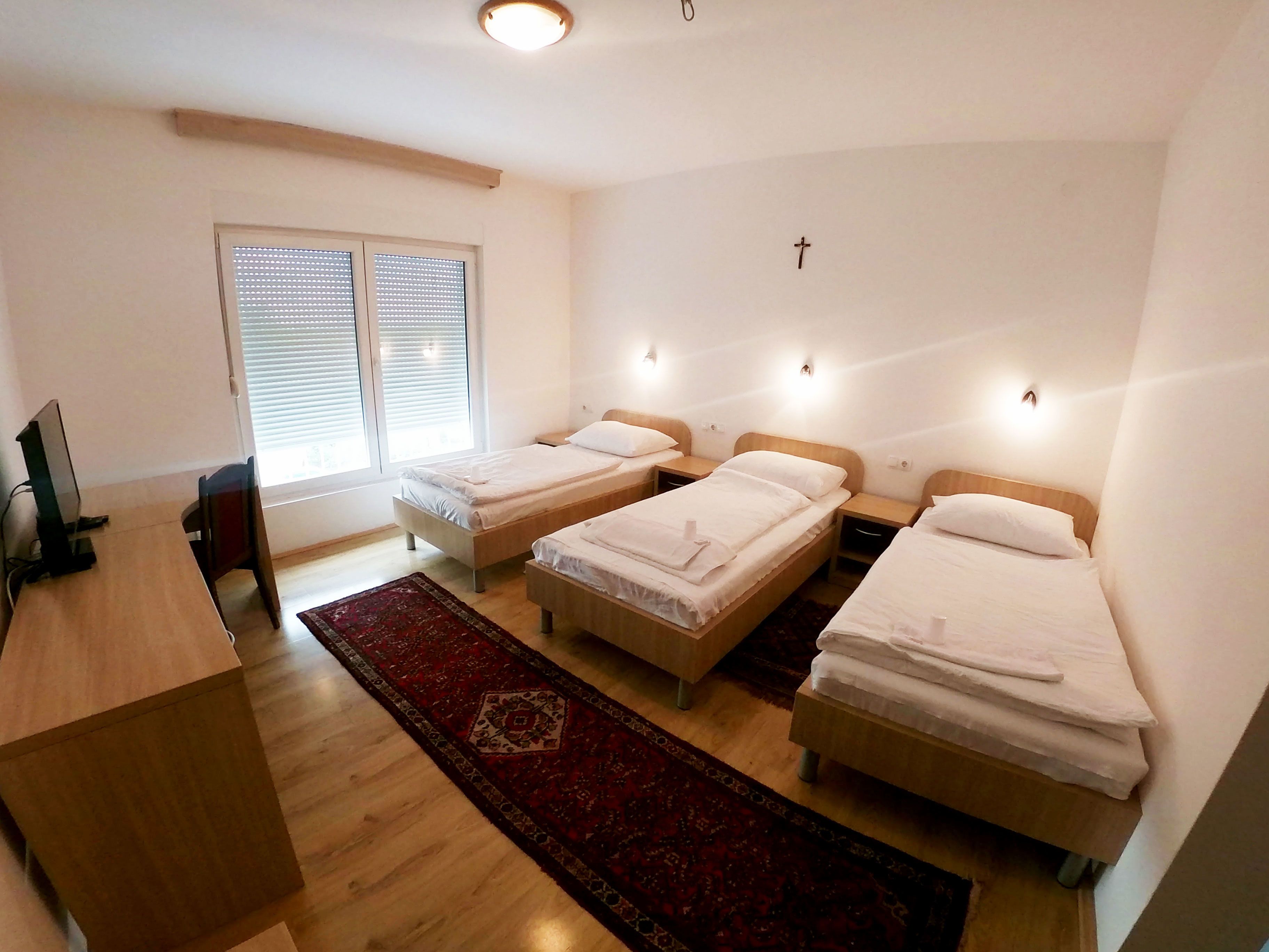 Foto - Hotel Bagarić -ispod brda ukazanja adress Kraljice Mira 56 Bijakovci Međugorje