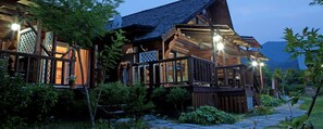 Front of property - evening/night - Maru Pension (Yangpyeong)