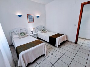 1 quarto, ferros/tábuas de passar roupa, Wi-Fi de cortesia
