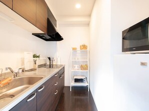 客房 (301) | 私人小型廚房