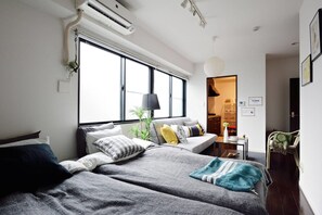 301 | Free WiFi, bed sheets - nid NIPPONBASHI at Ebisu (Osaka)