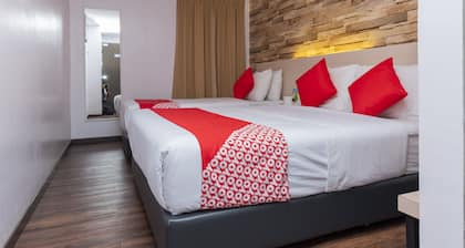 OYO 1098 H Hotel Segamat