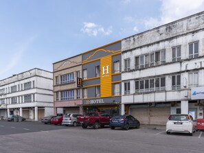 Exterior - OYO 1098 H Hotel Segamat (Segamat)