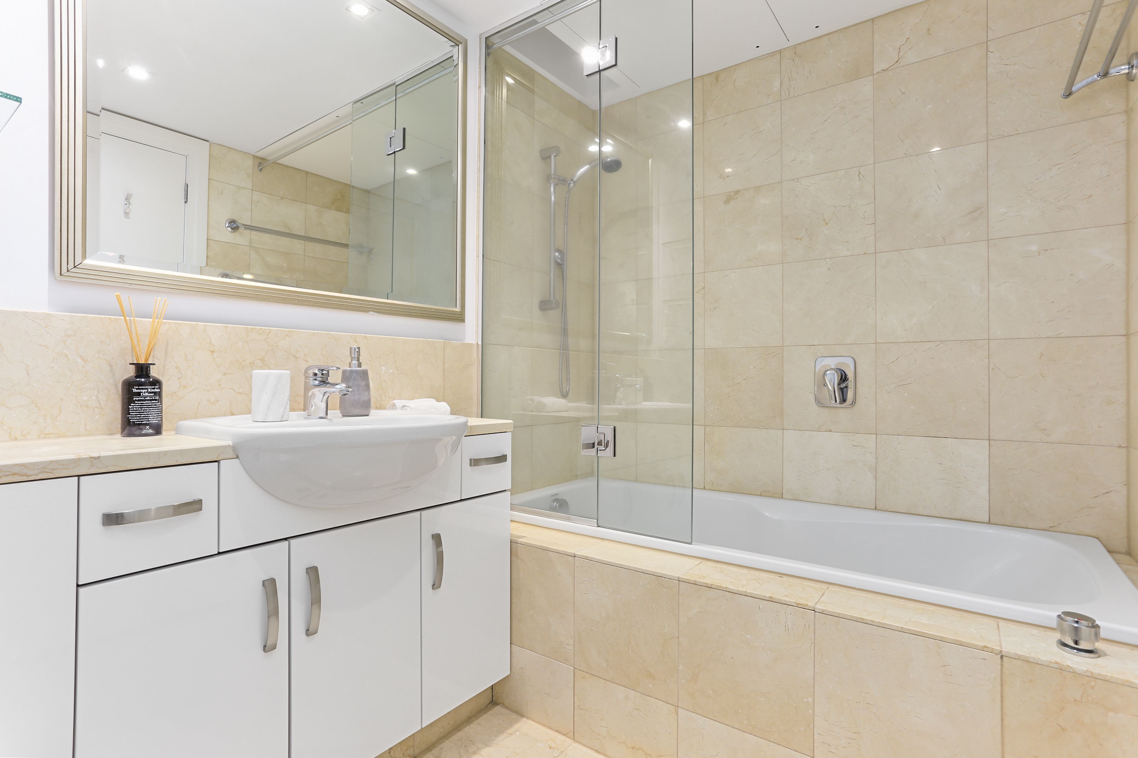 Stylish Sophisticated Views with Carpark - by Urban Butler