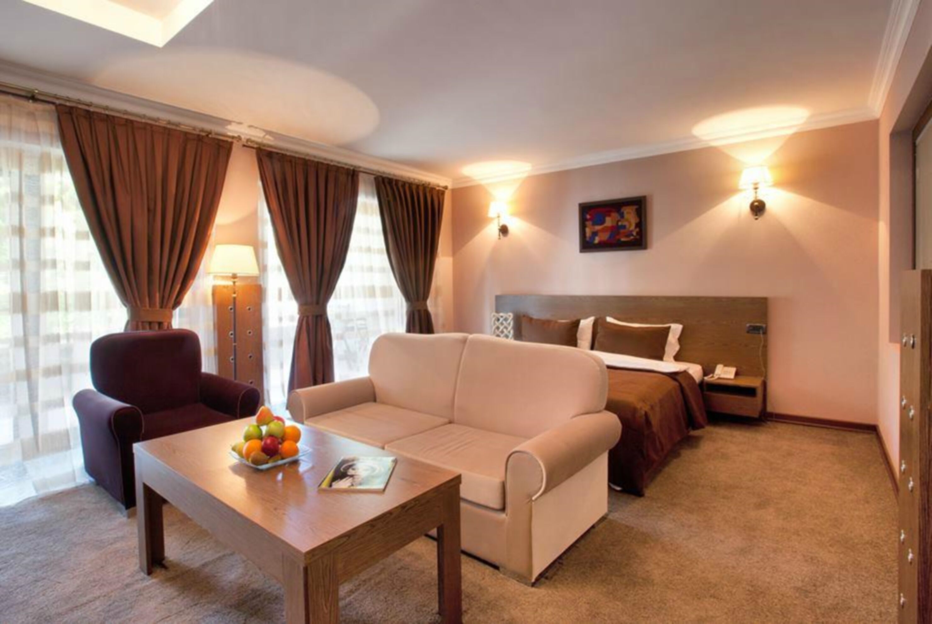 Junior Suite, 1 King Bed, Garden View | In-room safe, individually decorated, individually furnished, desk