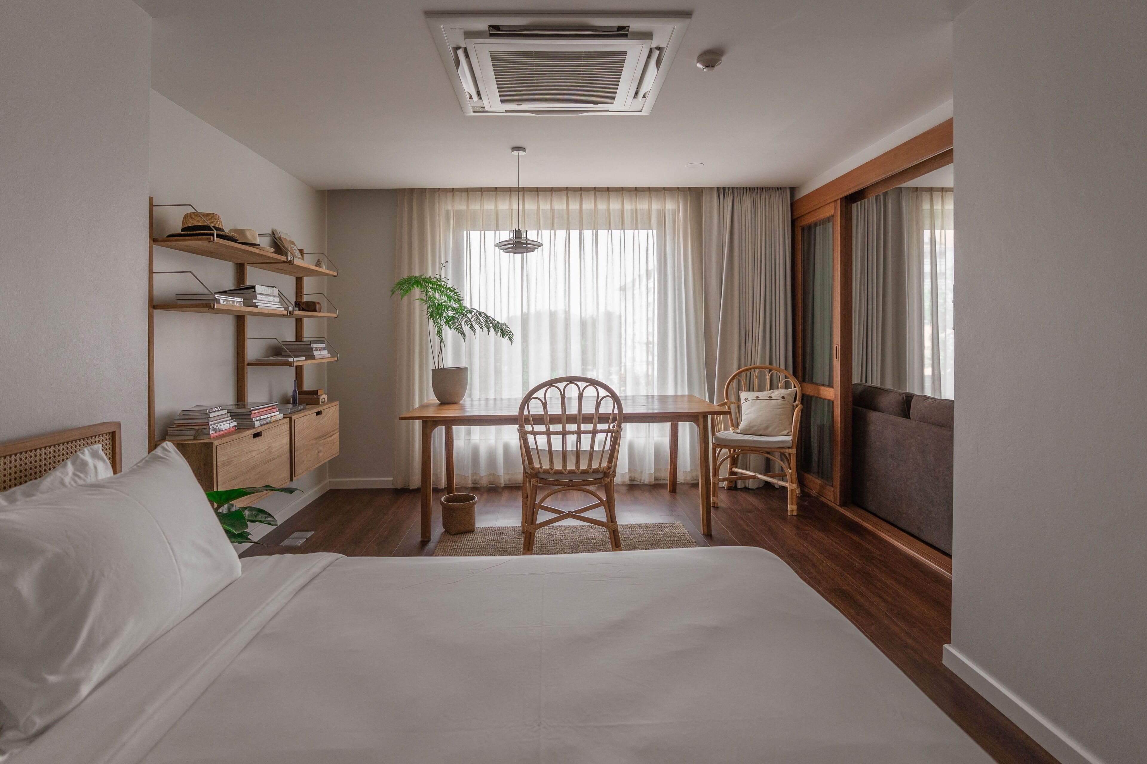 Studio Suite, 2 Bedrooms