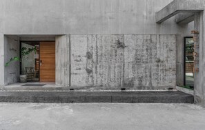 Exterior - The Earth Hotel (Chiang Mai)