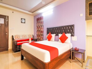 In-room safe, blackout curtains, rollaway beds, free WiFi