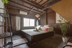 Private Vacation Home | Free WiFi, bed sheets - nid Tani6 House (Osaka)