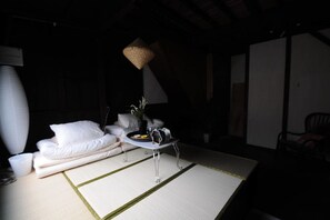 Free WiFi, bed sheets - nid Tani6 House (Osaka)