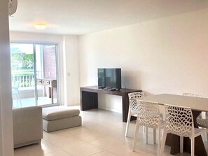 Interior - Paradise! Ground floor apartment! (Porto das Dunas)