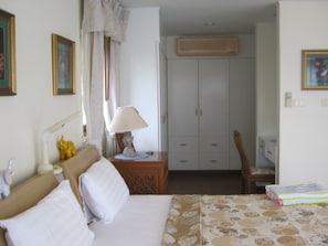 3 habitaciones y caja de seguridad en la habitación